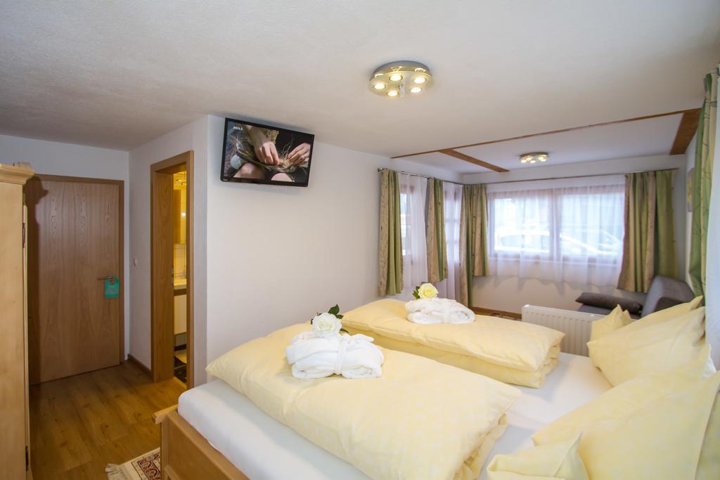 Gertis Ferienwohnung Hochfilzen Room photo