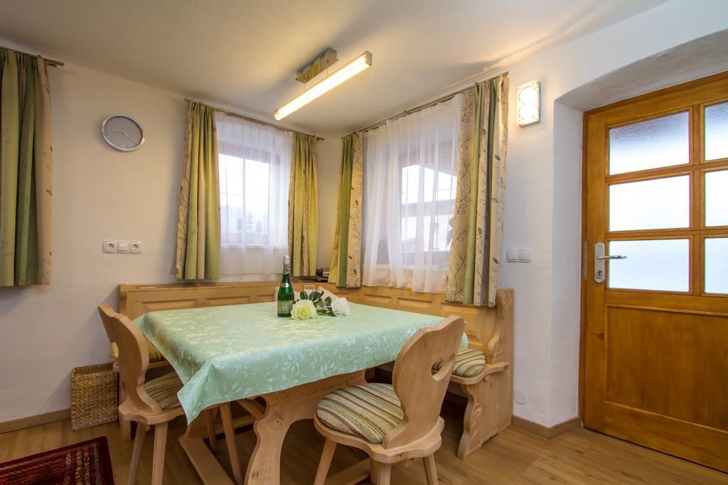 Gertis Ferienwohnung Hochfilzen Room photo